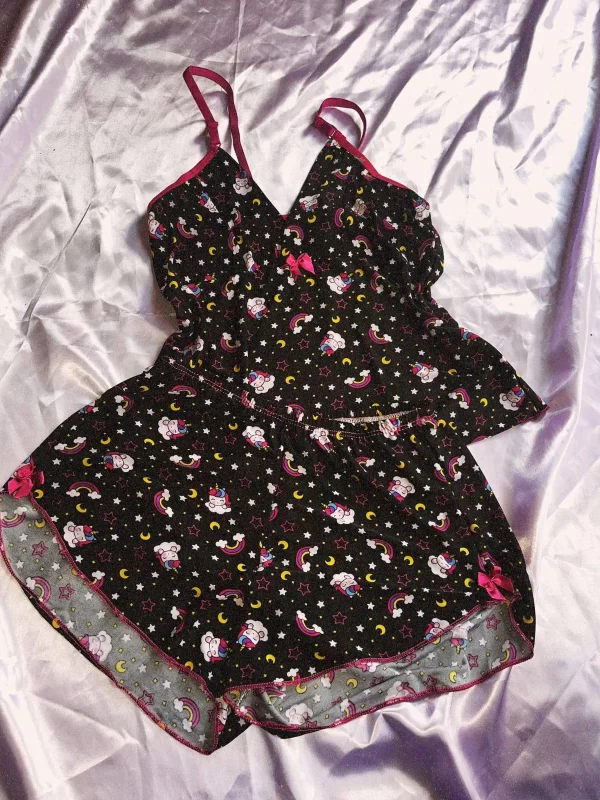 BABY DOLL COM DETALHE SHORTINHO TAMANHO P PRETO